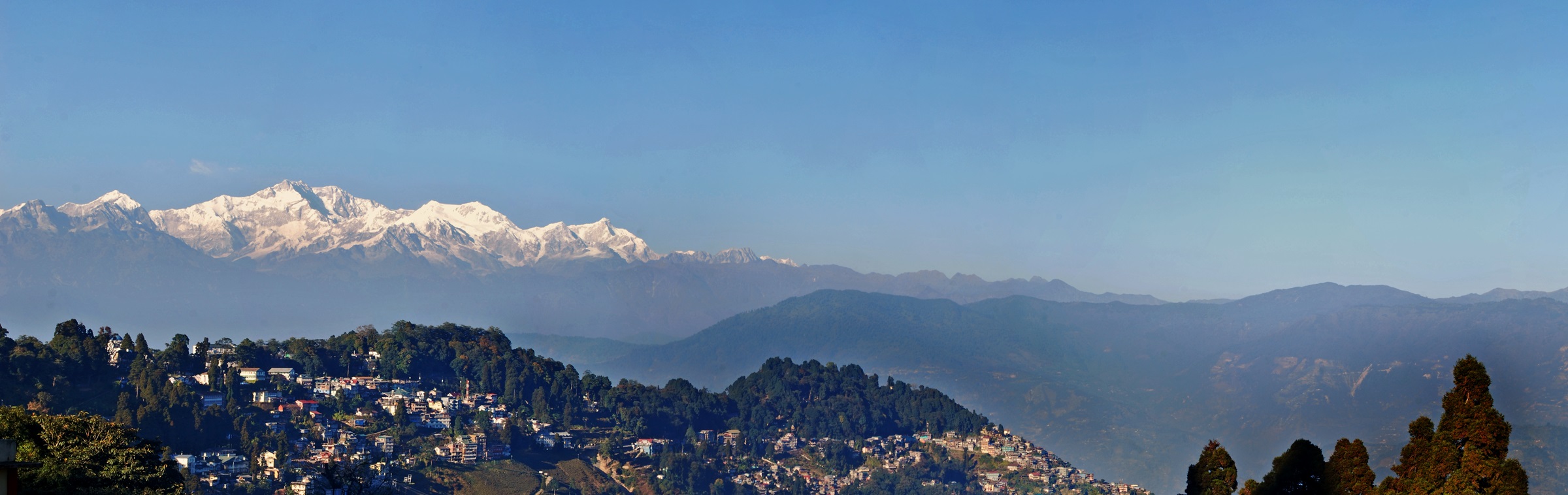 Darjeeling with Kangchenjunga in the background, West Bengal