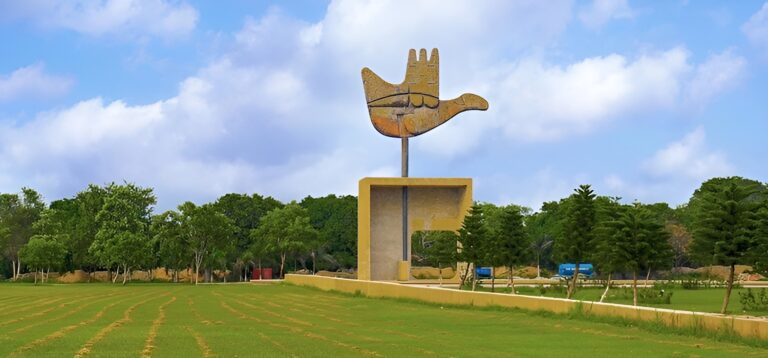 Open Hand monument, Chandigarh